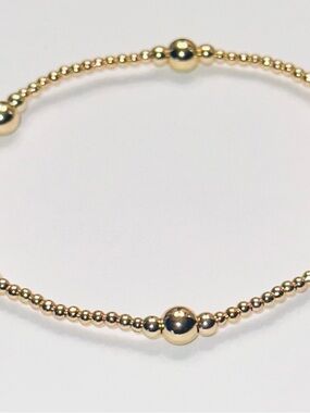 BramFam Beads Gold Filled bracelet size 6.25”